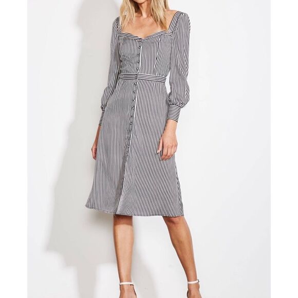 Ali & Jay Take Me Downtown Stripe Dress - Picture 2 of 3